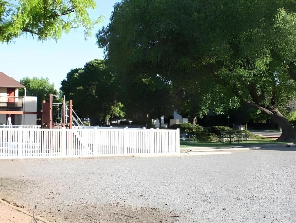 במוטל Baymont By Wyndham גרנד ג'נקשן מראה חיצוני תמונה